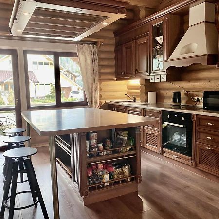 فيلا تاتاريففي Chalet Four Seasons المظهر الخارجي الصورة